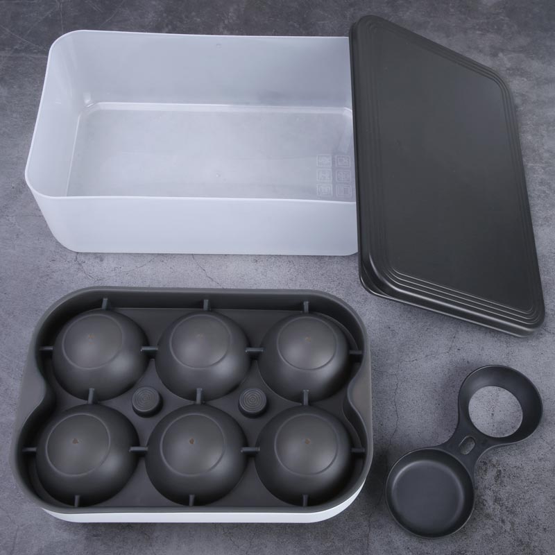 Ice Cube Tray with Storage Box