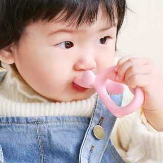 How to teach baby to self-feed?