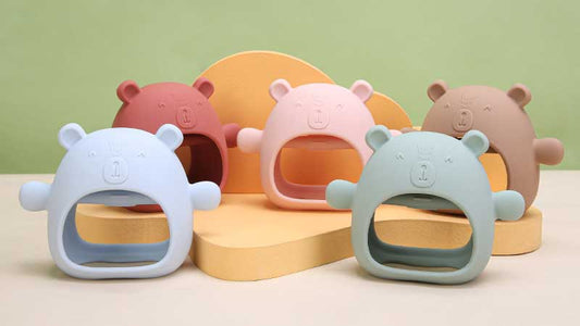 At what age teether should be used?