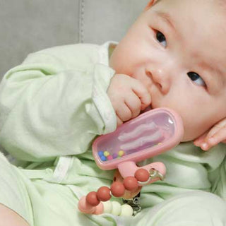 Baby likes to chew toys? It's teething!