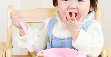 Baby's Dry Heaving at Meals: What Happens and What to Do?
